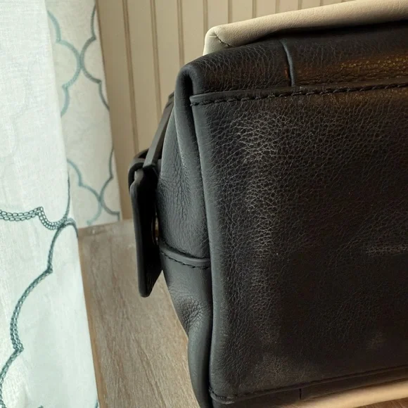 Fossil Bella Satchel - Picture 9 of 12